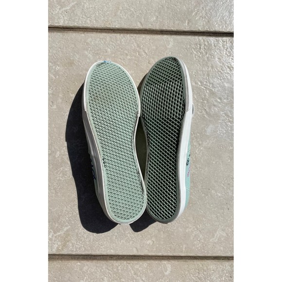 VANS Authentic Lo Pro Casual Lace Up Skate Shoes--Women's (9) - Picture 11 of 12